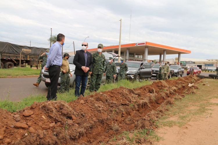 Cierre de frontera: impacto sobre el comercio en esa zona será fulminante, advierte exministro de Hacienda