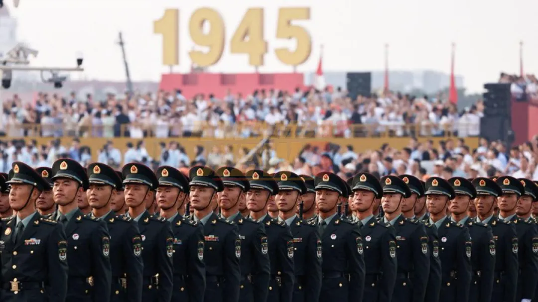 "China es imparable": Xi Jinping exhibe el poder de su país en un gran desfile militar junto a Putin y Kim Jong-un en Pekín