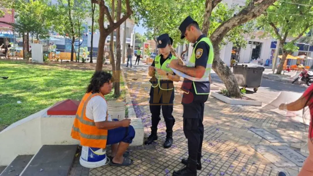 Policía saca a más cuidacoches del centro de Asunción tras denuncias por extorsión