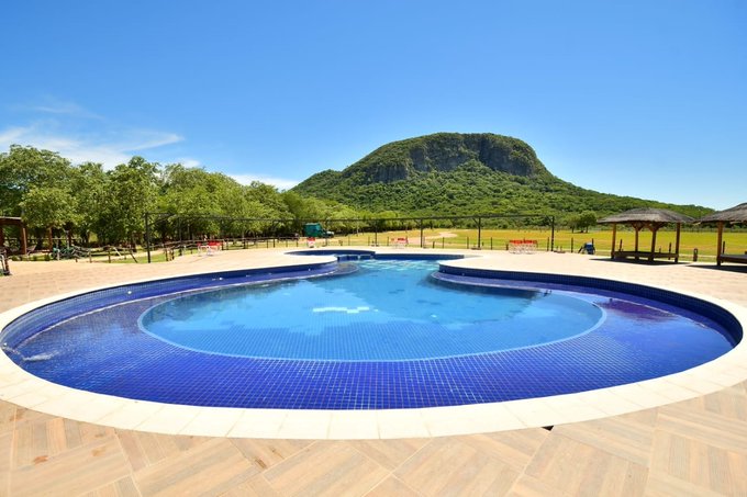 Recomendaciones del MSPBS para disfrutar de la piscina al 100%