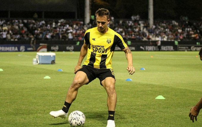 El club de Alex Arce e Iván Valdez se refuerza con un ex Guaraní