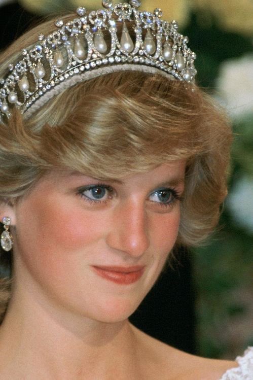 Homenajes en Londres y París a 25 años de la muerte de Lady Di