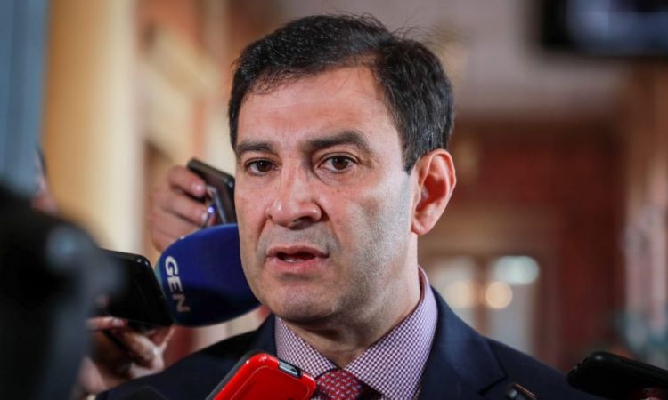"El Presidente va a hablar cuando vengan las vacunas"