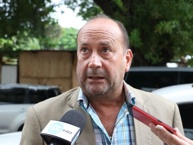 Presidente del Senado asegura que la prioridad debe ser la compra de vacunas