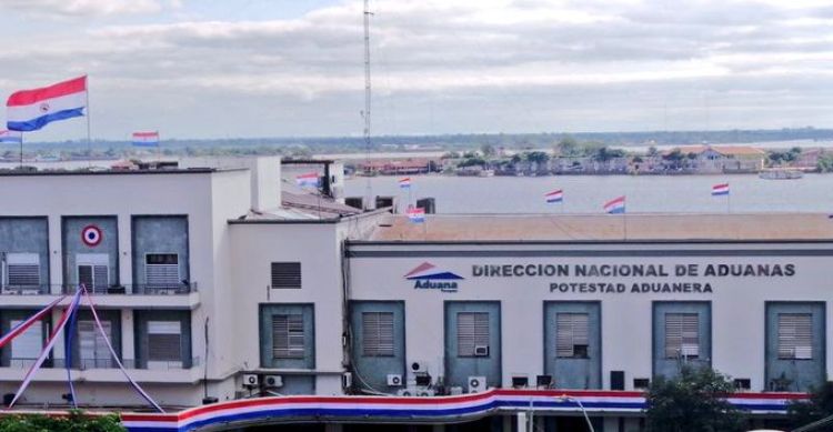 Aduanas cerró septiembre superávit y con la mejor recaudación mensual de la historia