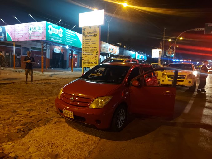 Una mujer fue impactada por una bala en la cara mientras conducía en Capiatá