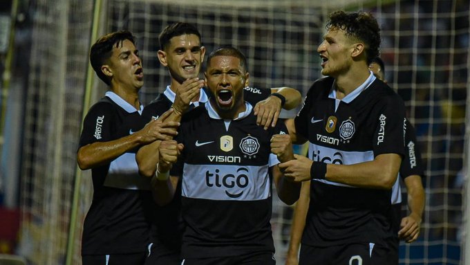 Olimpia logra una sufrida victoria ante Tacuary