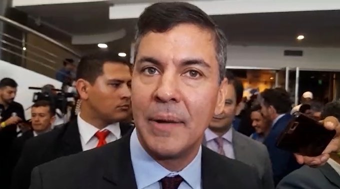 Santi negó presión desde la ANR para cambiar a ministros