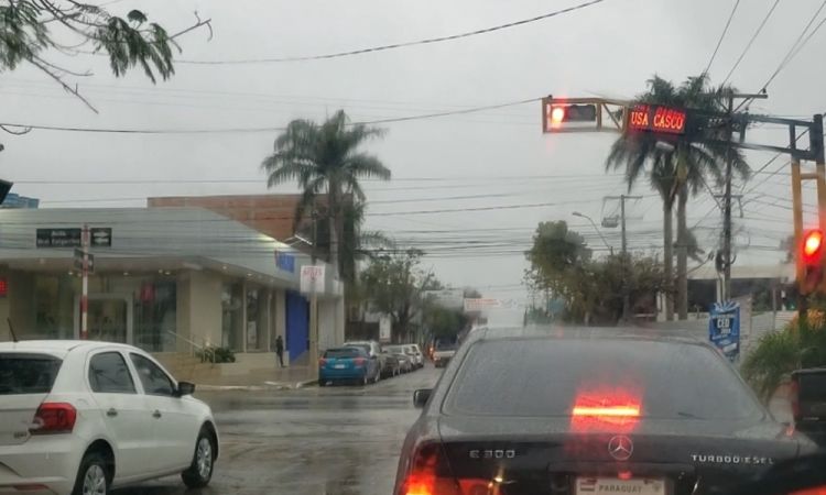 Meteorología prevé clima fresco a cálido y lluvias aisladas para este lunes