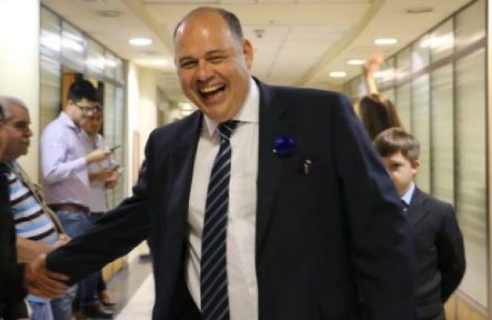 Rechazan más un proyecto de ley del senador Chiquito Vale