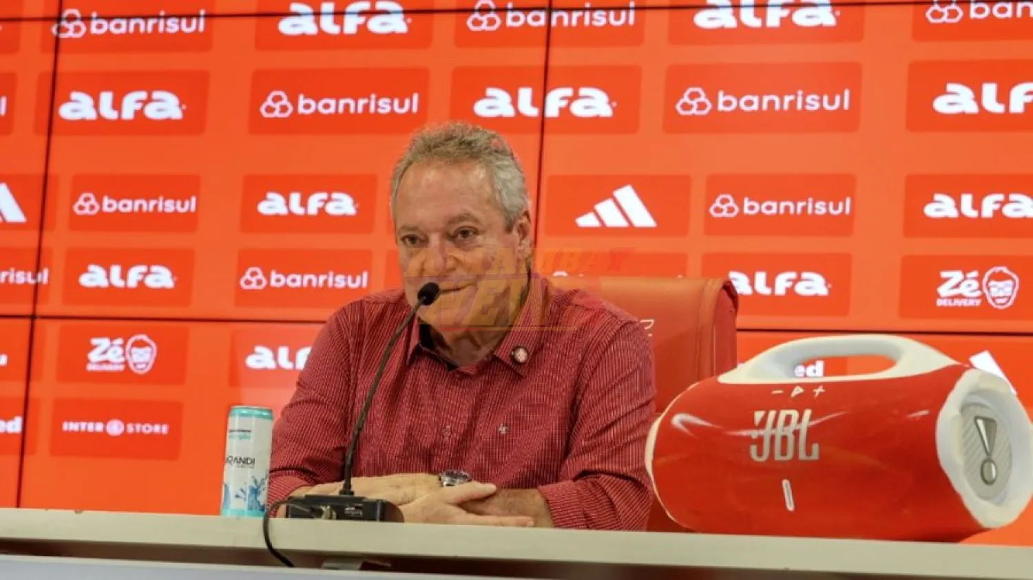 “No quiero que mi equipo entrene con camisetas rosas, parecen un grupo de maricas”: entrenador brasileño desata polémica por comentario homófobo