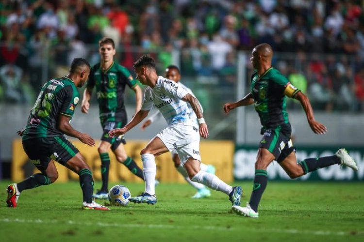El Grêmio de Villasanti volvió a perder y está cada vez más cerca del descenso