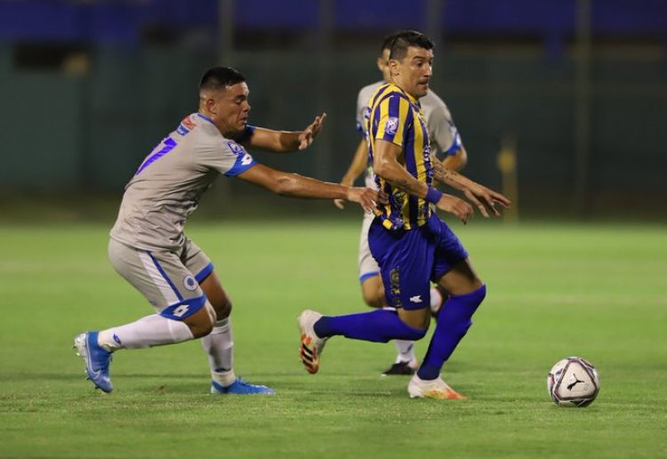 Luqueño quiere recibir su centenario tumbando al motivado "12"