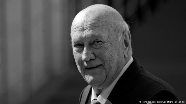 Muere Frederik de Klerk, último presidente del apartheid en Sudáfrica