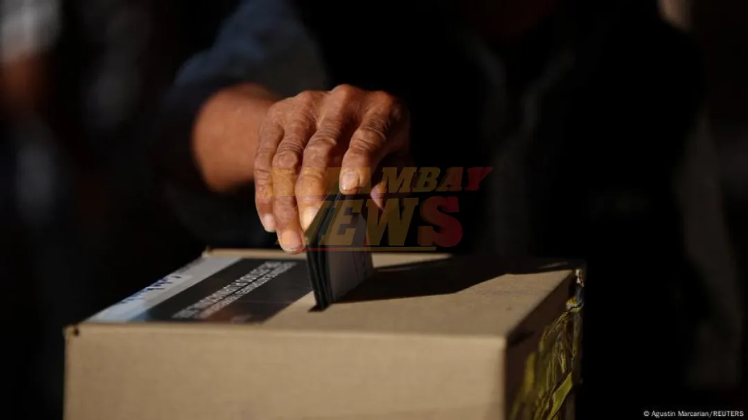 Bolivia: Arce vota y promete “tránsito democrático”