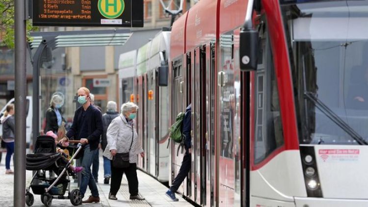 Covid-19: Alemania planea volver al uso obligatorio de tapabocas en lugares cerrados