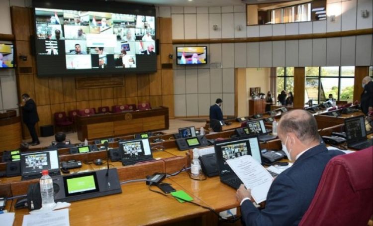 Senado posterga estudio de Proyecto que habilita a Petropar realizar compras directas
