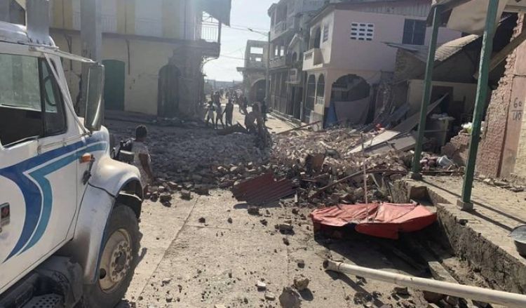 La cifra de muertos por el terremoto en Haití supera las 2.200