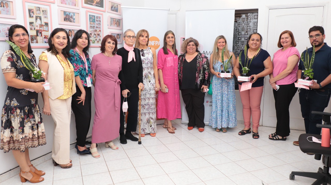 AMACMA inaugura sitio web para compartir proyectos e información sobre el cáncer de mama