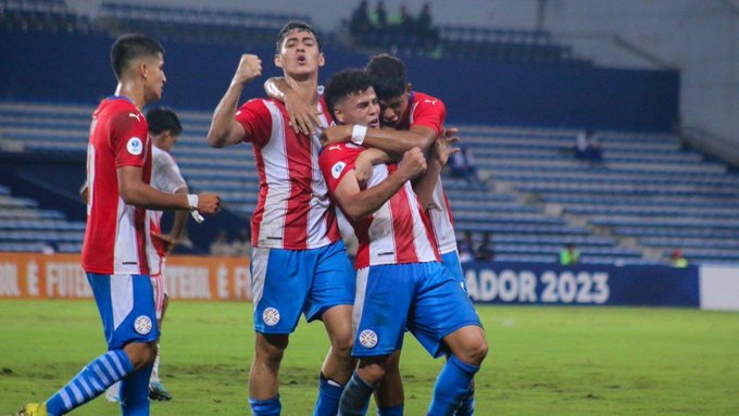 Paraguay busca sellar su pase al hexagonal final