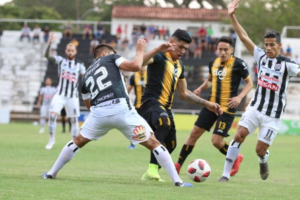 Vital triunfo de Santaní ante Guaraní