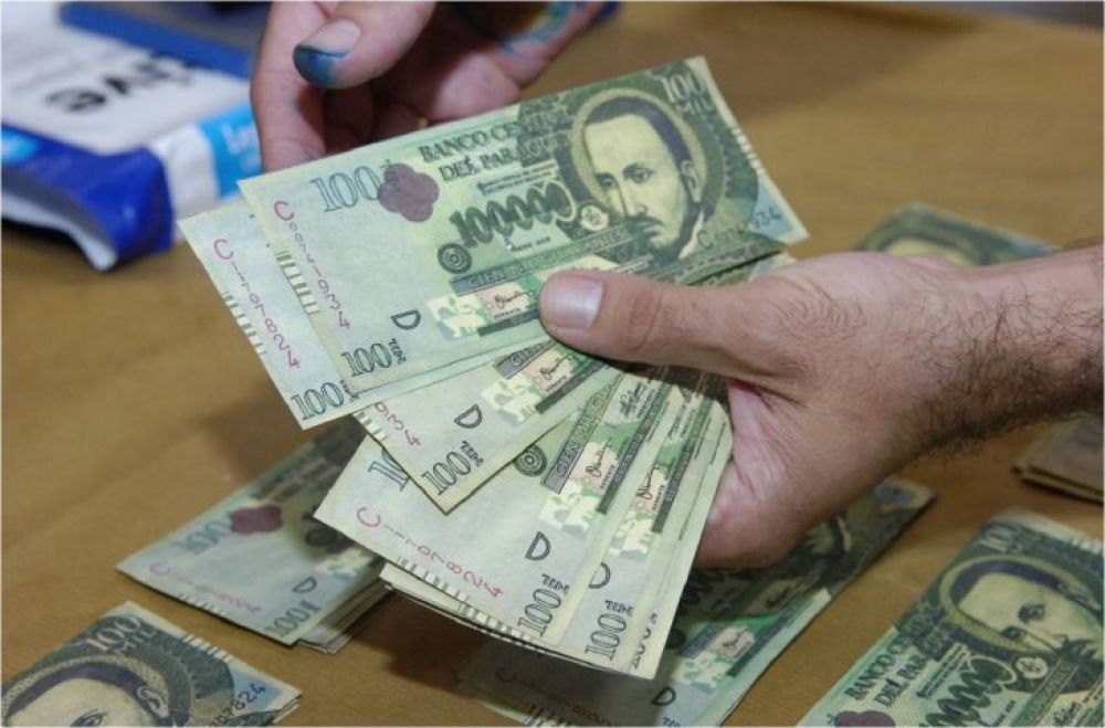Denuncian a 17 empresas por no pagar aguinaldo