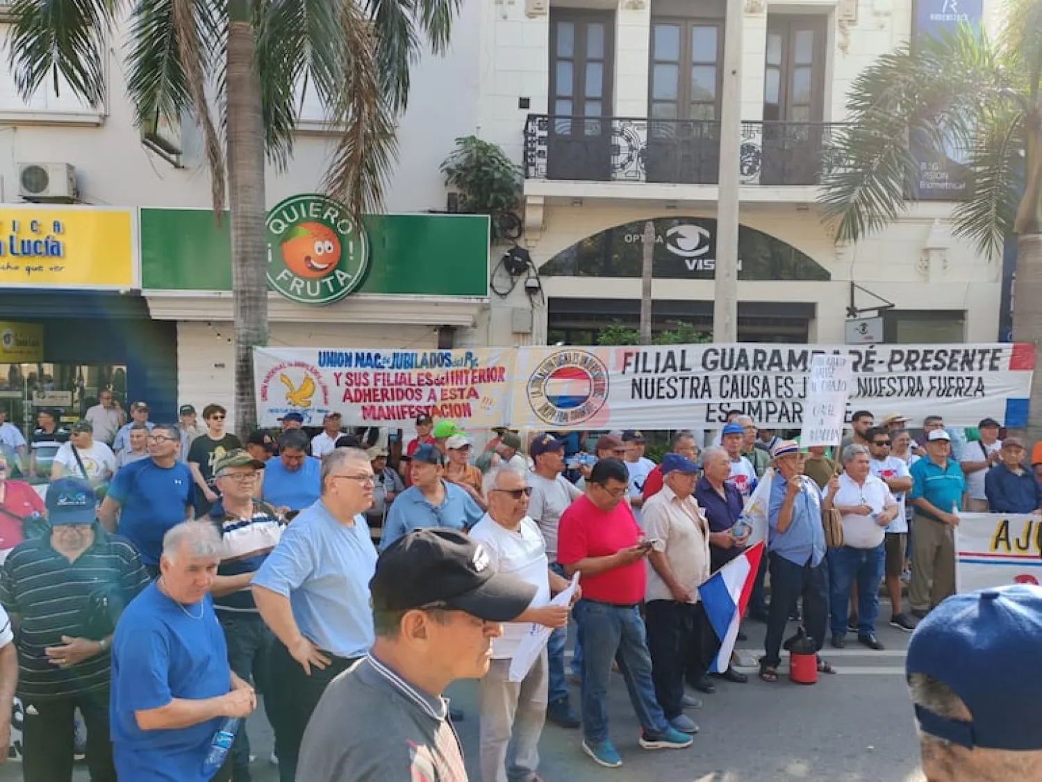 Asegurados de IPS alertan sobre peligro de vaciamiento del fondo jubilatorio