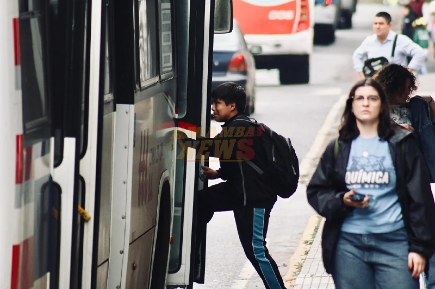 Reforma del transporte: Diputados amplían distritos de aplicación y condiciones de operación del servicio