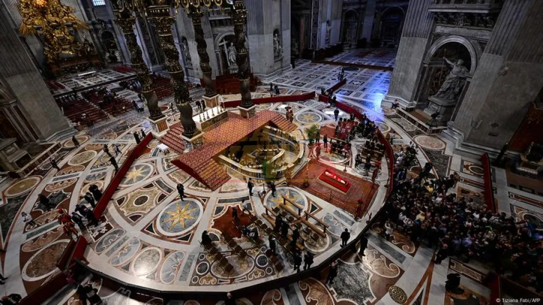 Vaticano afina los detalles finales del funeral de Francisco