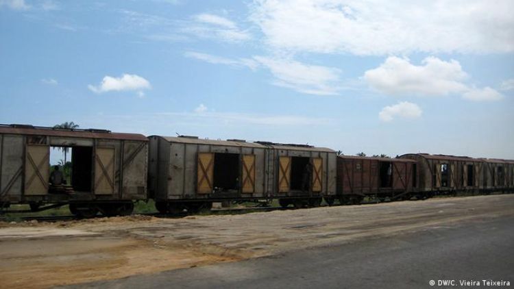 Al menos 60 muertos al descarrilar un tren en República Democrática del Congo