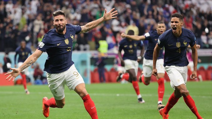 Francia supera a Inglaterra y se instala en semifinales
