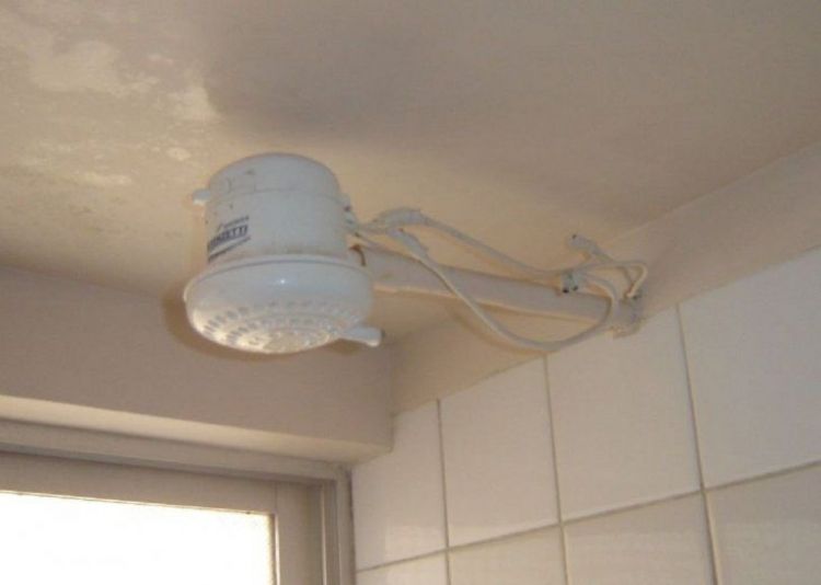 Niña de 12 años falleció electrocutada en su baño