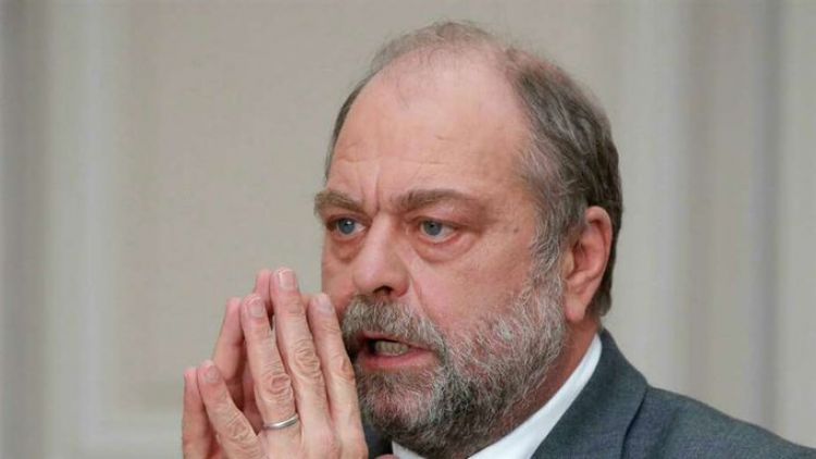 Inculpado el ministro francés de Justicia por conflictos de intereses