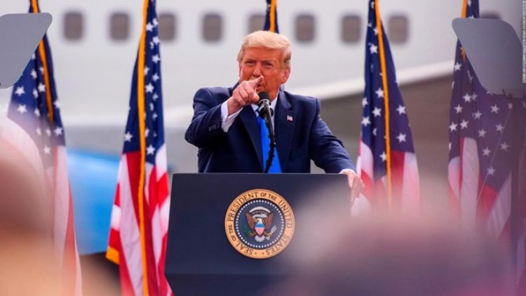 Donald Trump asegura que el Dr. Fauci es demócrata