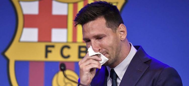 Un emocionado Messi dijo que nunca imaginó que se iría del Barcelona