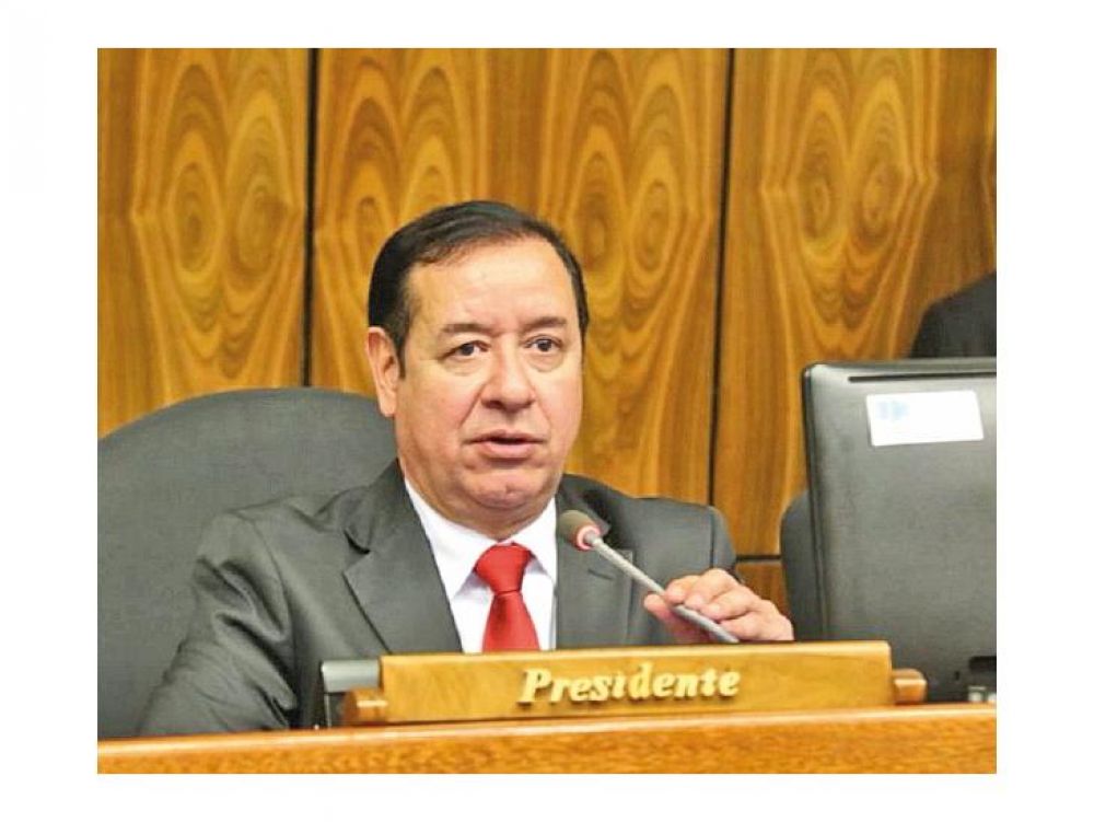 Miguel Cuevas se considera un perseguido y no piensa renunciar