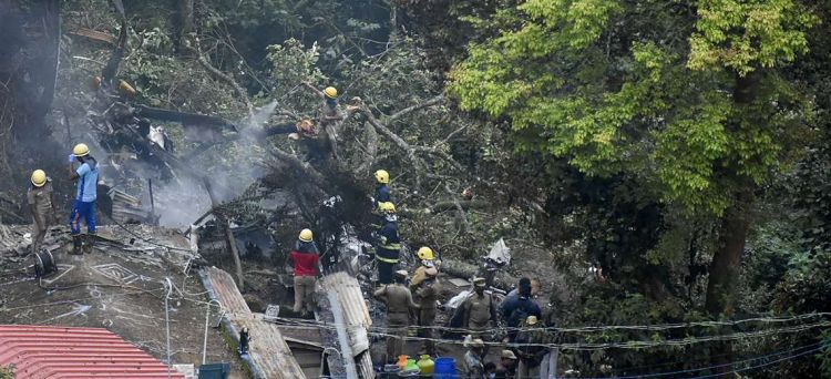 Jefe del Estado Mayor indio figura entre los 13 fallecidos de accidente de helicóptero