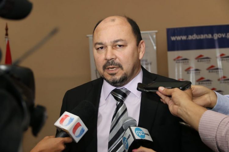 Aduanas niega vínculos con Dalia López y habla de “prensa extorsiva”
