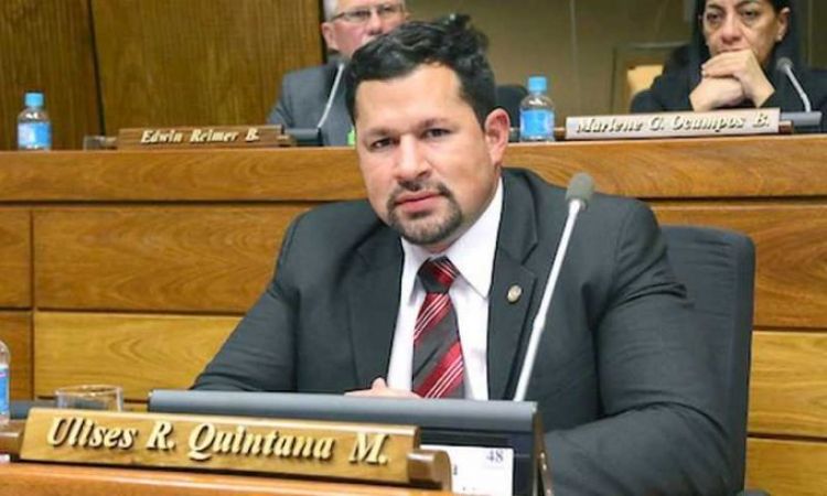 Ulises Quintana seguirá preso en Viñas Cué