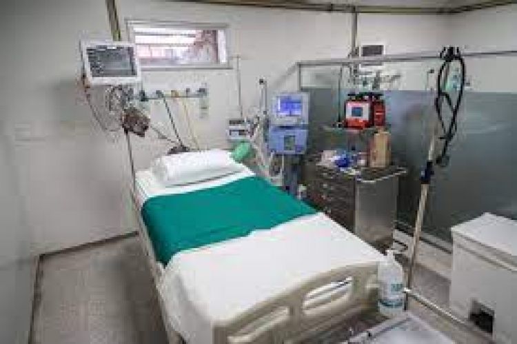 Salud registra descenso importante en lista de espera para Terapia Intensiva