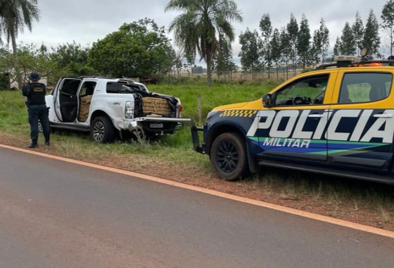 Policas de Ponta Por detiene a un hombre con 1 tonelada de marihuana
