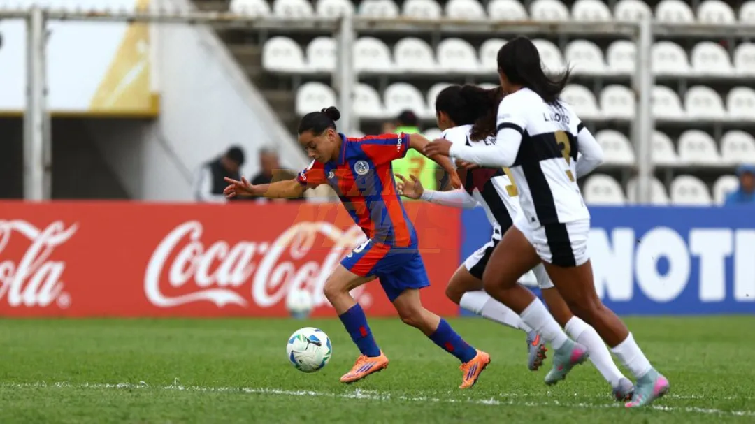 Olimpia cae ante el Ciclón y queda eliminado de la Libertadores femenina