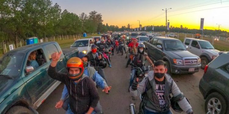 Casi 50 mil personas fueron inmunizadas ayer en Central