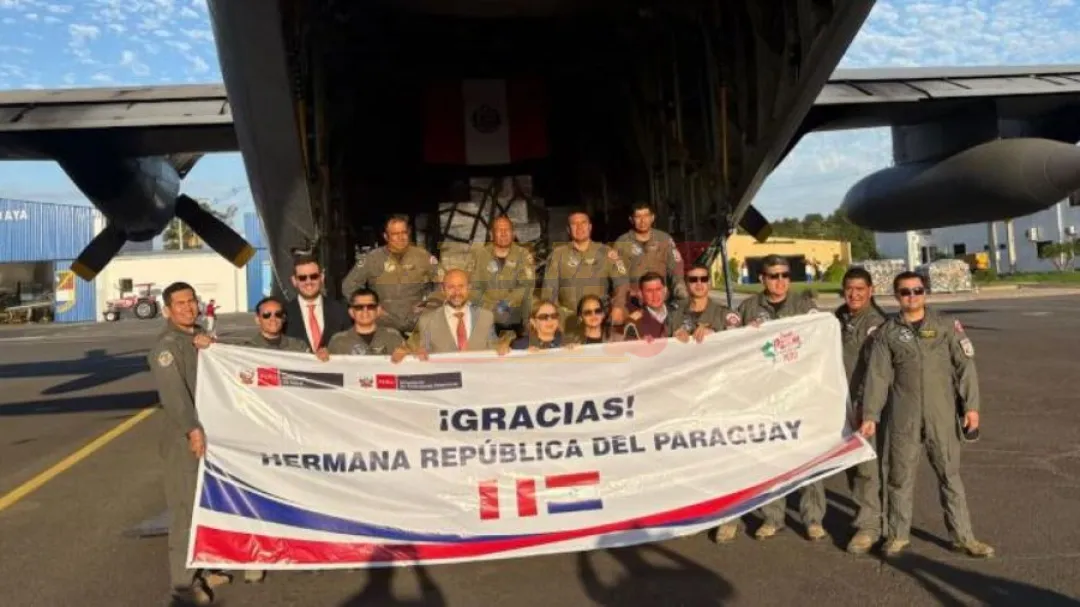 Perú recibe la donación de 250.000 unidades de suero fisiológico de Paraguay