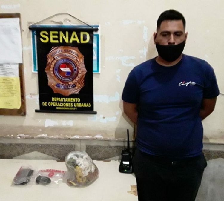 Intentó introducir cocaína oculta en una piña al Buen Pastor