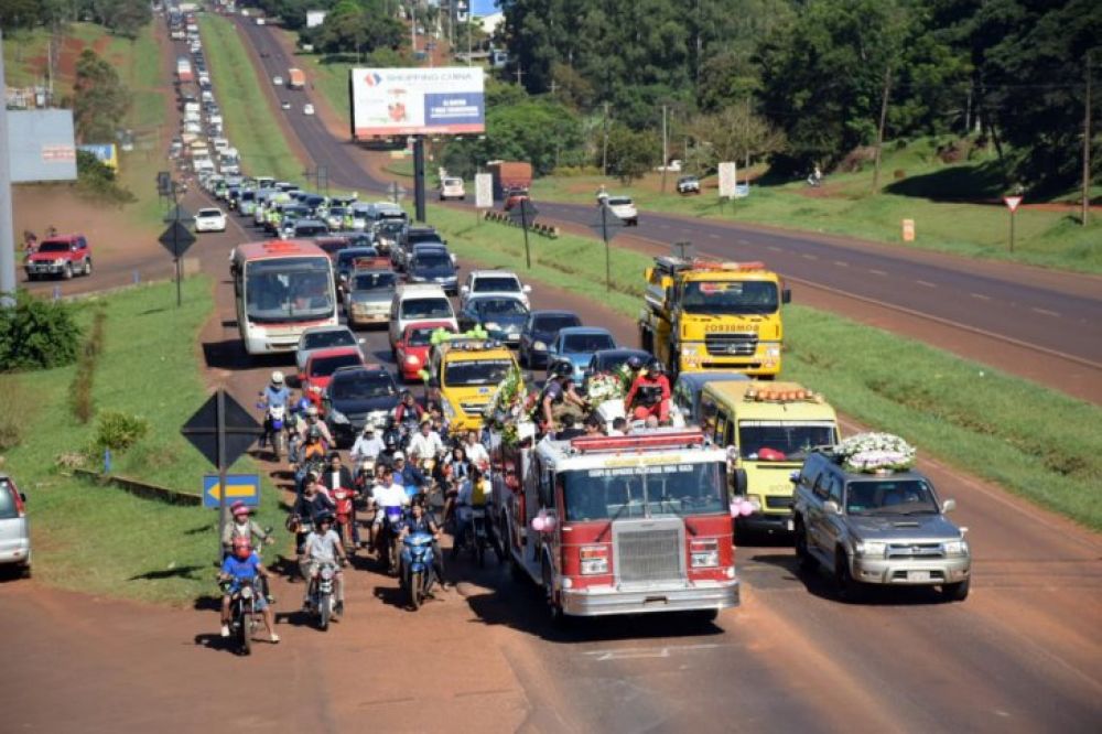 Desgarradora despedida a la niña de 7 años asesinada en Minga Guazú