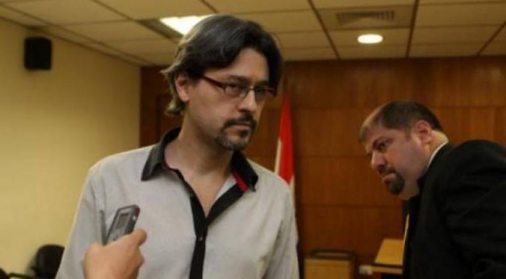 Hace casi diez años Camilo chicanea su proceso penal