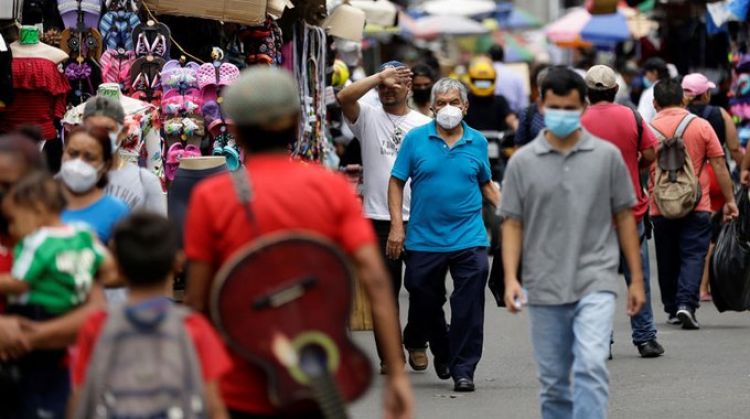 El número de muertes por Covid-19 en el mundo aumentó un 21% en la última semana