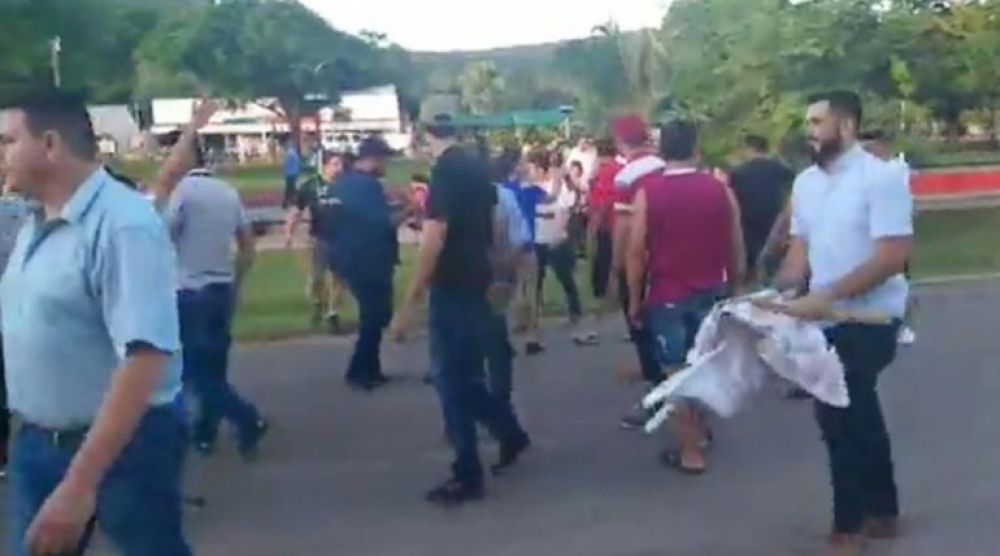 Diputado Cuevas y su hijo encabezaron patota que agredió a ciudadanos en Sapucái