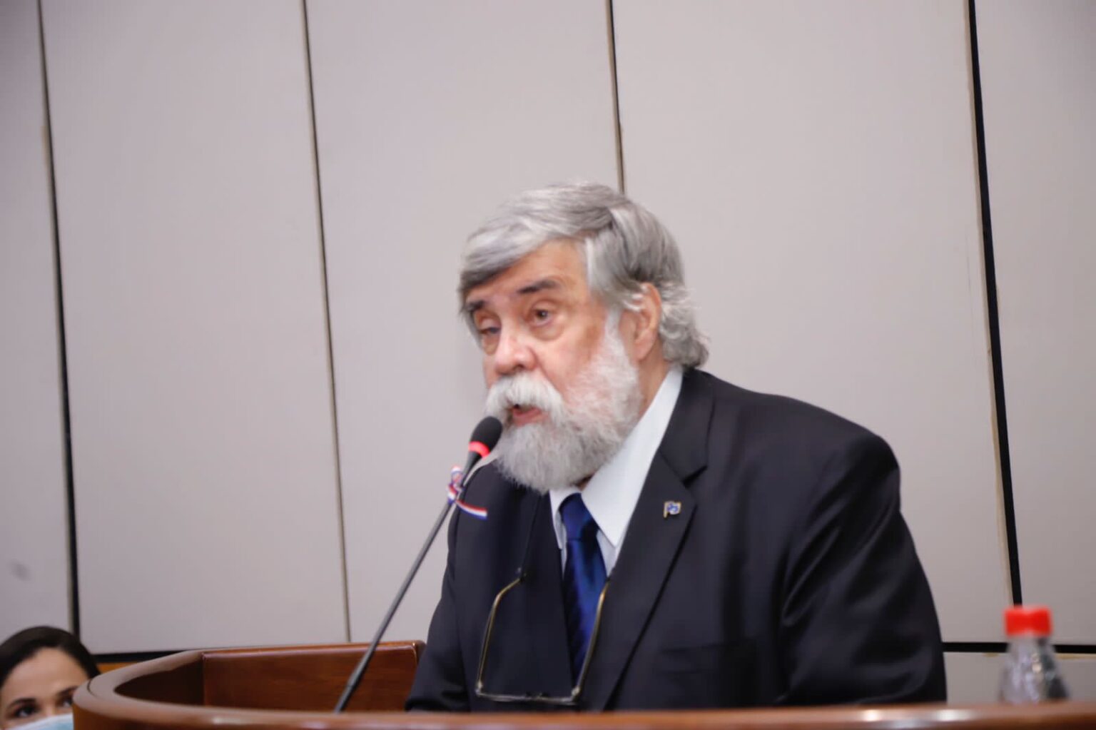 Yoyito Franco cuestiona liderazgo de Fleitas y afirma que crisis se agravó con la salida de Alegre